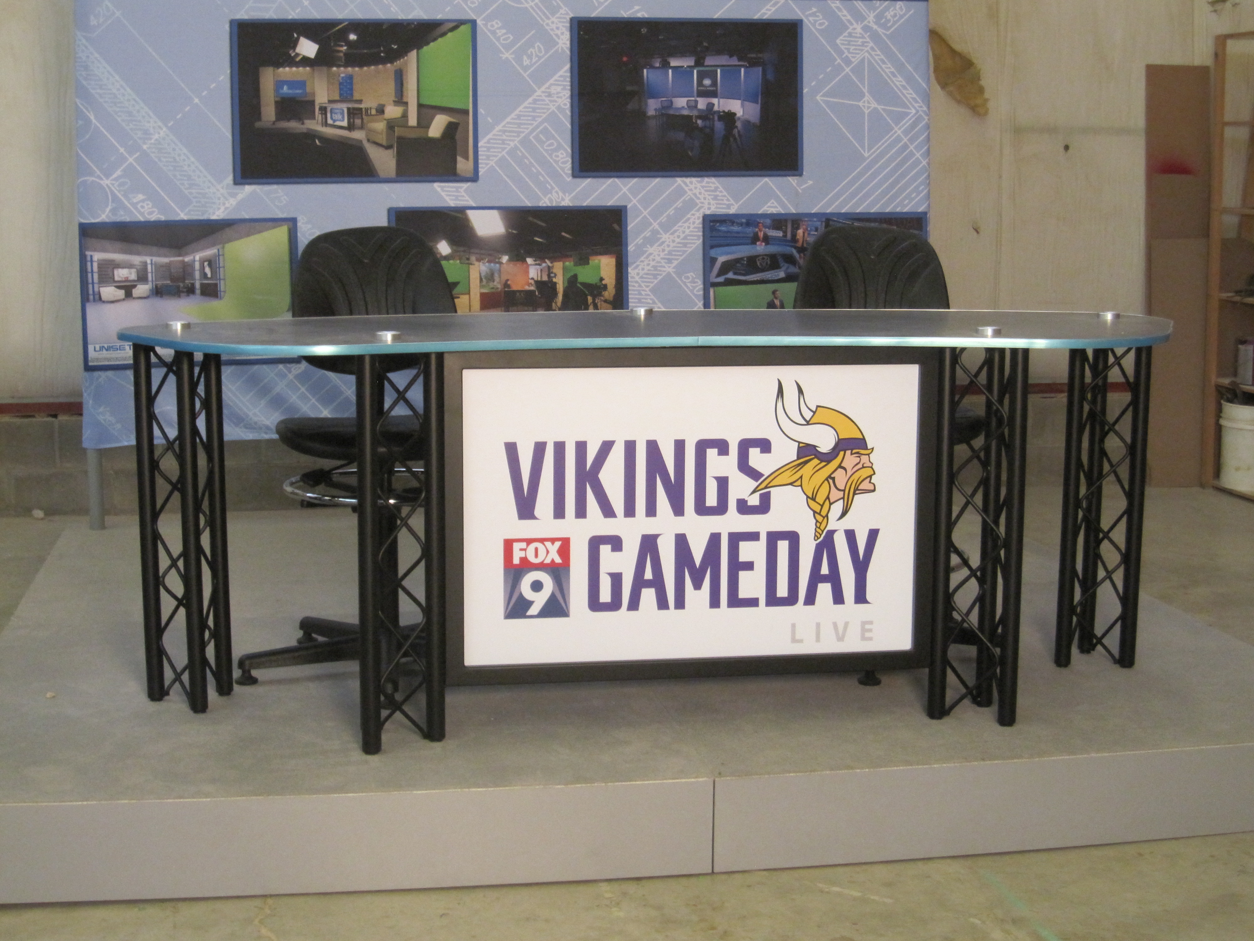 UNIPRO Desk system, Minnesota Vikings, standard height news desk, Vikings Game Day, Interview news desk, sports desk,