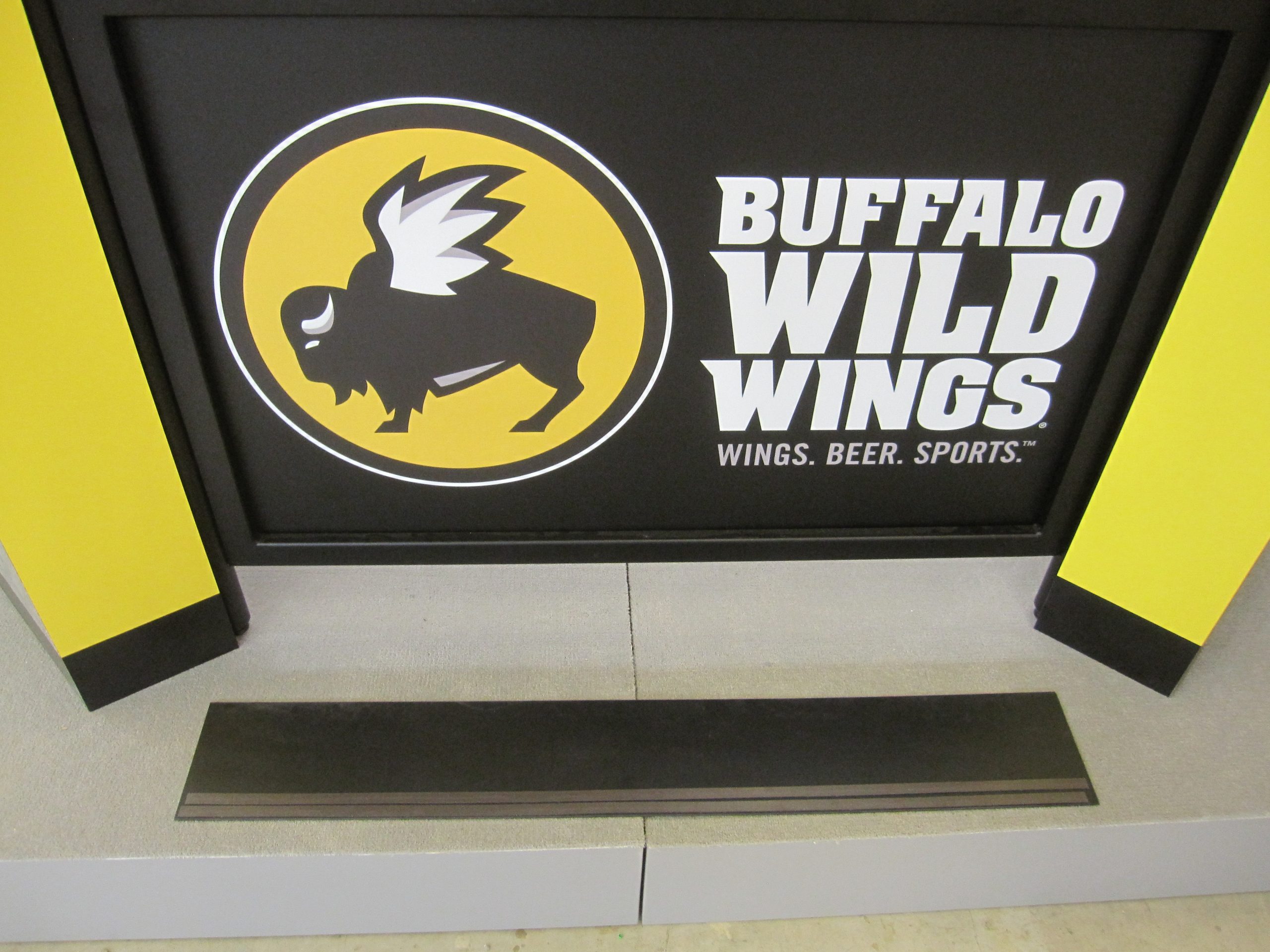 Buffalo Wild Wings UNIPRO Desk Vanity Panel(1)