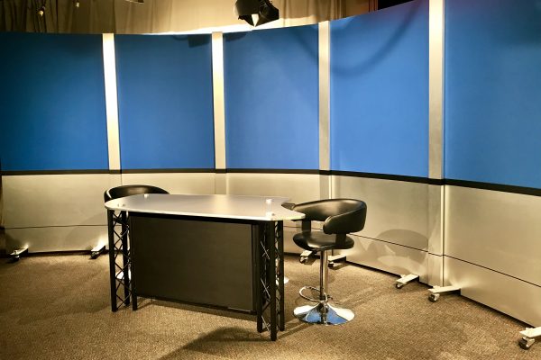 News Desks And Brodcast Desks For Every Type Of Studio Uniset