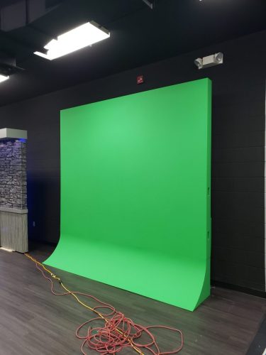 10_ wide flat wall cyclorama