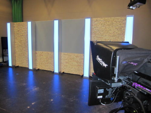 tv set columns 