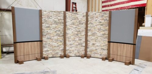 Eastern-Ct-State-University-Rolling-Panel-Studio-Set